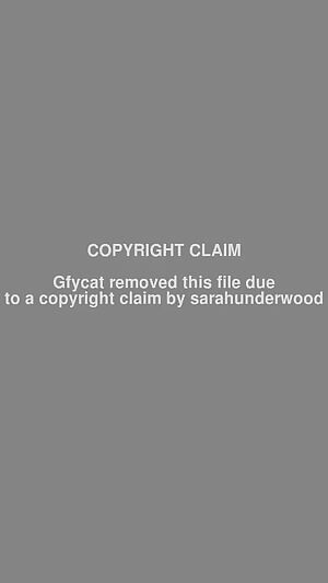 I wanna destroy Sara Underwood's pussy