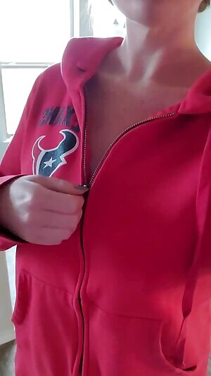 Feeling under the weather, but had to go places this morning.. monday 🙊