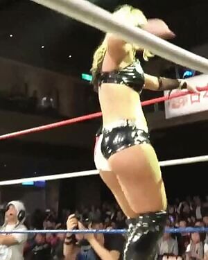 Craving Toni Storm right now...