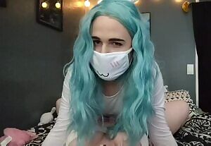 Cute bunnies get extra treats for Easter 😍