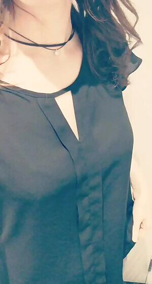 Hiding in the office restroom to show you more of that bra