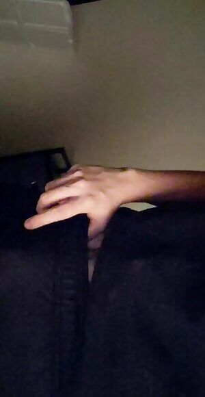 I present to you... a fairly average cock