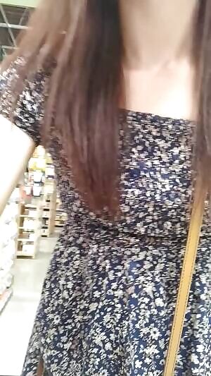 Flashing my tits in the grocery store