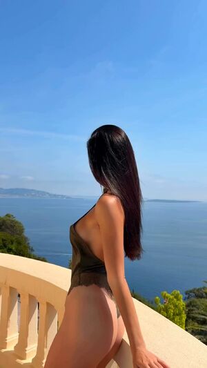Fashion Models Ass Babe Brunette Celebrity