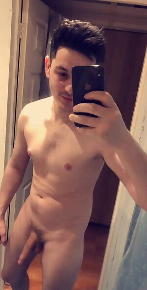 Feeling so horny today 😆