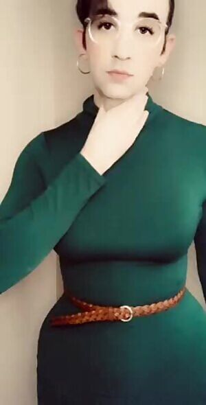 Would you take me from gay lil office boy to cum drenched bitch? Pleaaaaase??