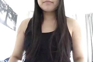 Does anyone like little brown nipples~? 🙈