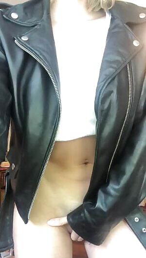 Told to post here. Hope GIFs are ok ;)