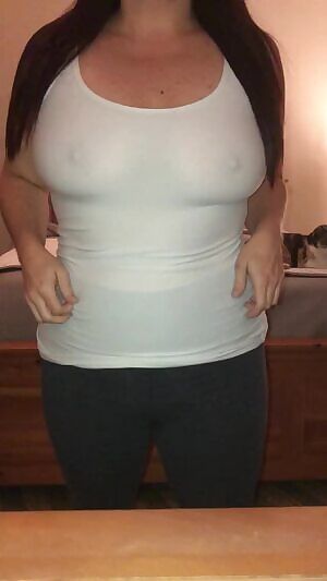 OC titty drop with bonus cat. Meow.