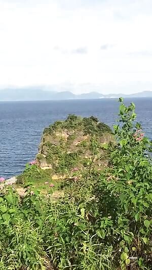 Breathtaking view, with a slice of booty