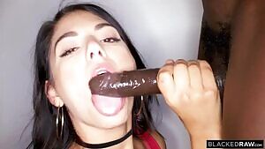 Gina Valentina – Training For The Lifestyle