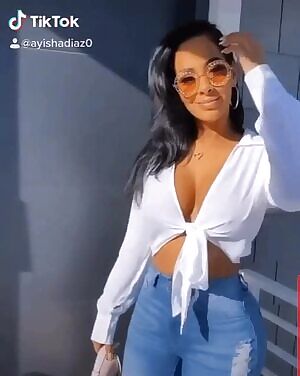 Flexing on tik tok 👀😍