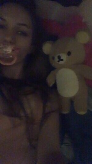 never enough rilakkumas !!! 🧸💗🧁