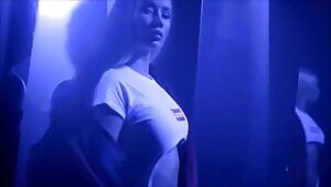 How can you not get hard when you see Iggy shake her ass?