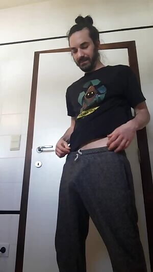 Serving morning wood for breakfast