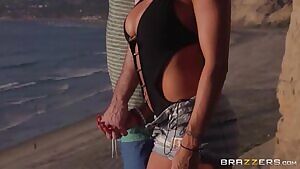 Lost On Vacation San Diego Part One - with Romi Rain