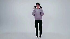 TWICE - Momo Dance Practice