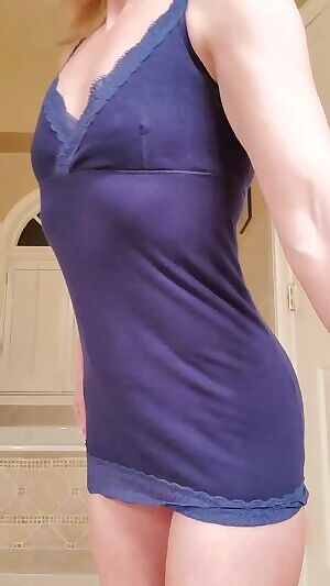 Feeling Blue? Hoping a little bit of Halo's exposure will lift your spirits. 💦👿👅💋💋