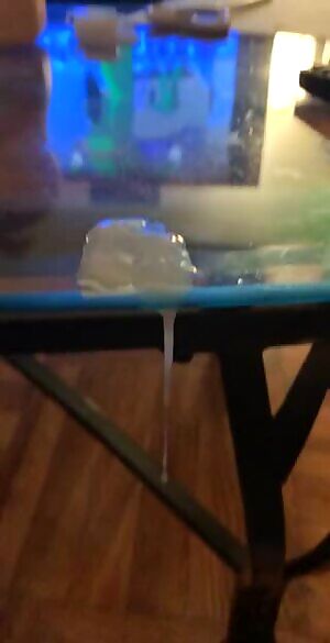 Sticks like glue 🤦🏾‍♂️