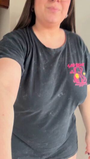 would u jack off to the full video? Y or N?