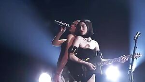 Dua Lipa and St Vincent are a dream threesome