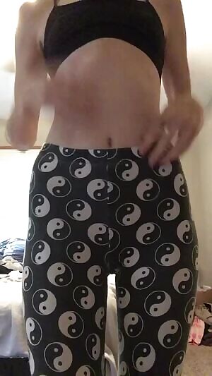 I hope this is okay here! 🙃