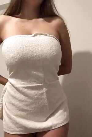 Gif hands free reveal