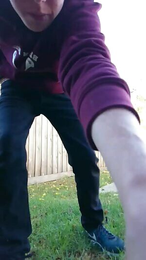 Thirsty? Your comments and messages are making me so horny. Make me too hard to piss?