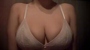 Lending a hand for the reveal