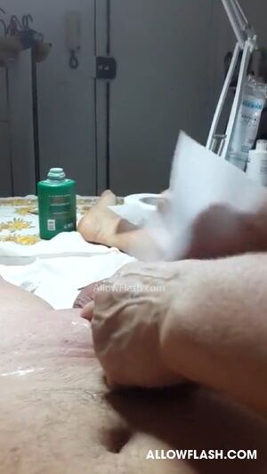 CFNM Femdom Amateur Big Dick Cockflash