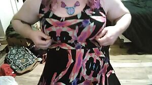 Start off your weekend with some fun tonight! I'll be available for all your sexy desires all evening! ;3