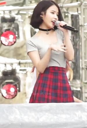 IU boobs fancam