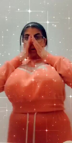 Corona instructions for girls : point number 1