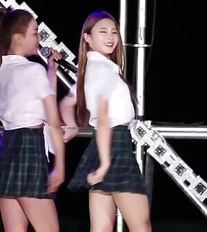 CLC - Elkie. Chinese cheeks from 2016