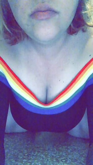 un Friday 🤪 Feeling up to a chat?