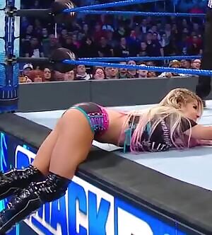 Alexa Bliss in position making the save