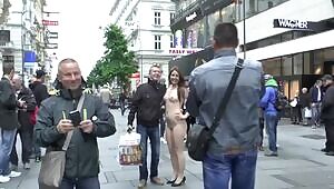 Attention whoring tourist model in Vienna