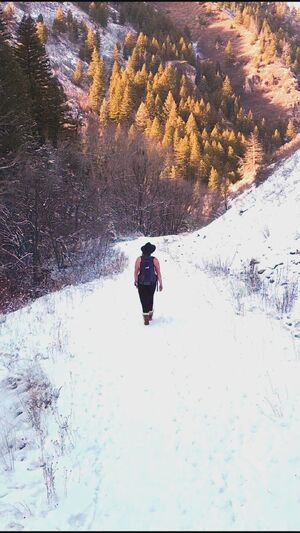 Cold & Snow Amateur BBW Hiking