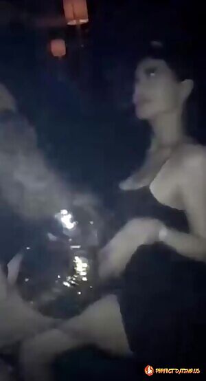 Lap dance from Kendall