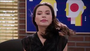 Who wouldn't cum all over that pretty face from Miranda Cosgrove