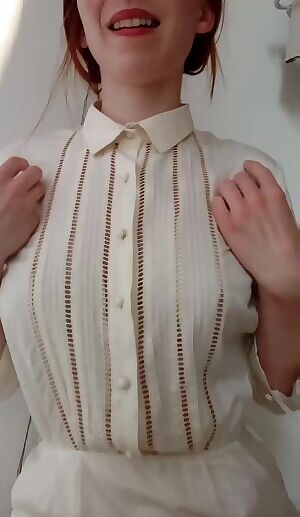 A lot of work to open my late ifties dress ;)