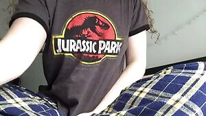 Jurassic Park titty drop 🦖