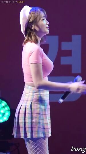 Hong Jin Young 170511