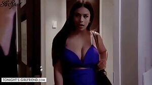 Tonight's Girlfriend - Autumn Falls