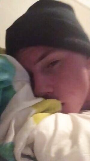 Gentlemen, this is my freeuse friend Finn! And his Kik is 