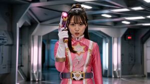 Giantess Women Cosplay Fetish Japanese Swallowing