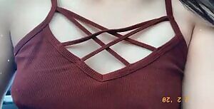 running errands without a bra 👀