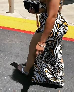 Someone stroke to this nasty bitch with me