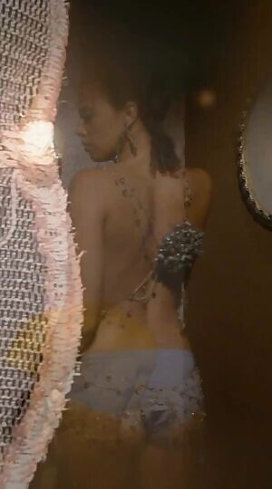 Tattiawna Jones in Keyhole