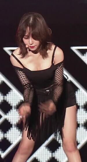 AOA - Mina's Cleavage
